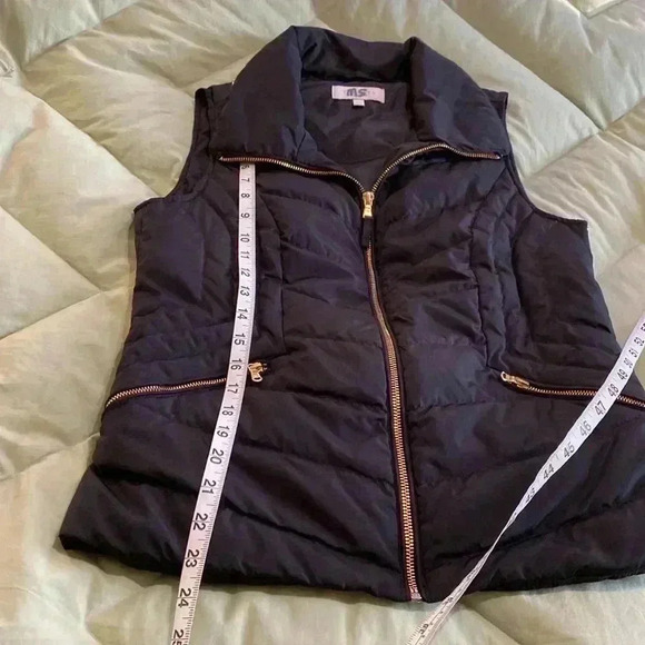 Talbots Black Down Feather Vest with Gold Zippers.  Size P Small. - Picture 9 of 9